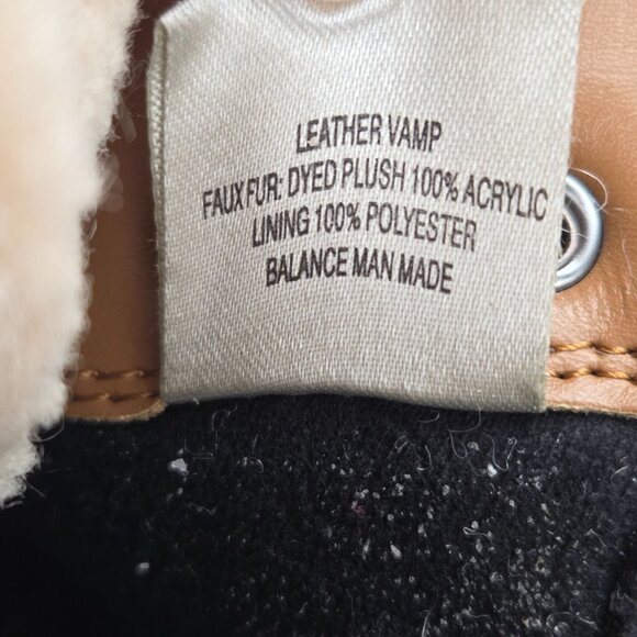 Blondo Waterproof Lace-Up Suede Ankle Boots W/ Faux Shearling Lining Tan Size 7 - Picture 13 of 15